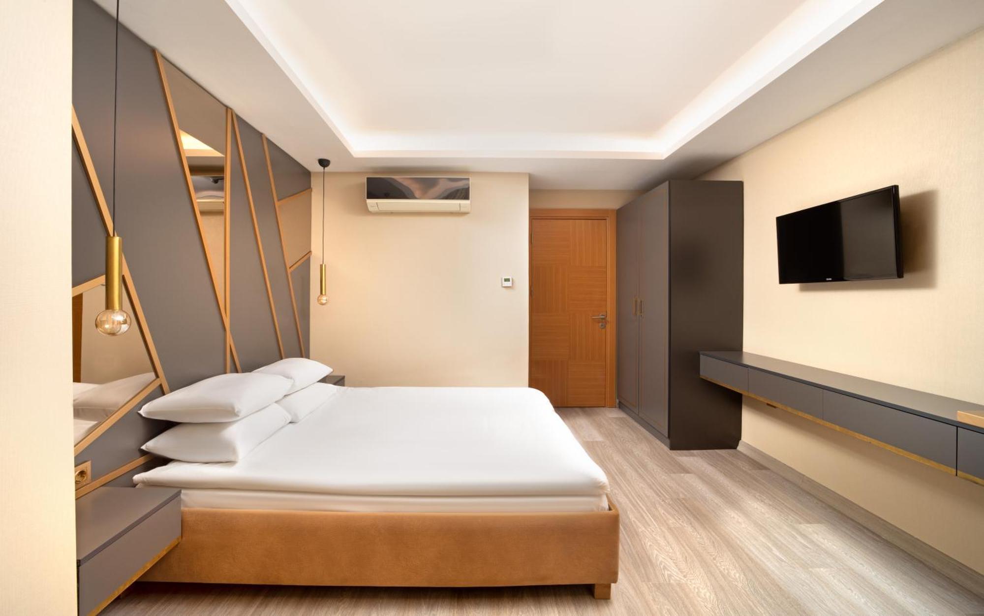 Family Time Suites Hotel Istanbul Exterior photo